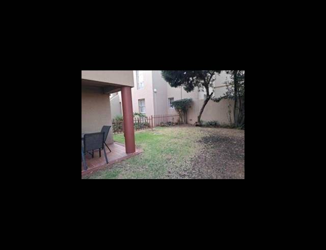 1 BEDROOM TOWNHOUSE FOR SALE IN BRACKENDOWNS